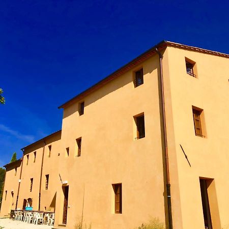 Hostal Badia Altopascio Eksteriør bilde